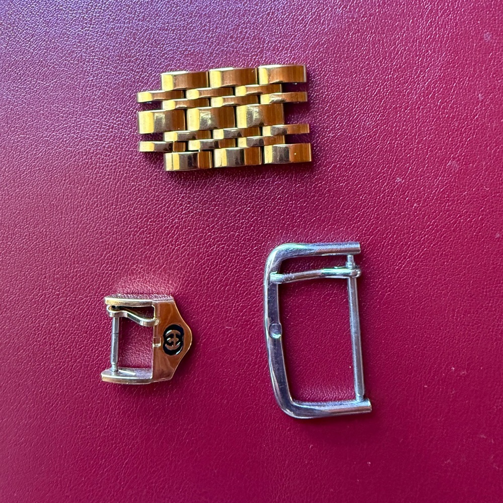 Source Unknown Gold and Silver Watch Bracelet Links and Buckles